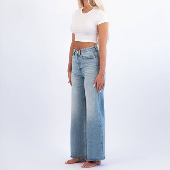 The Beach-to-Bar Wide Leg Authentic
Denim Pant Success Brand NEW - Picture 2 of 7